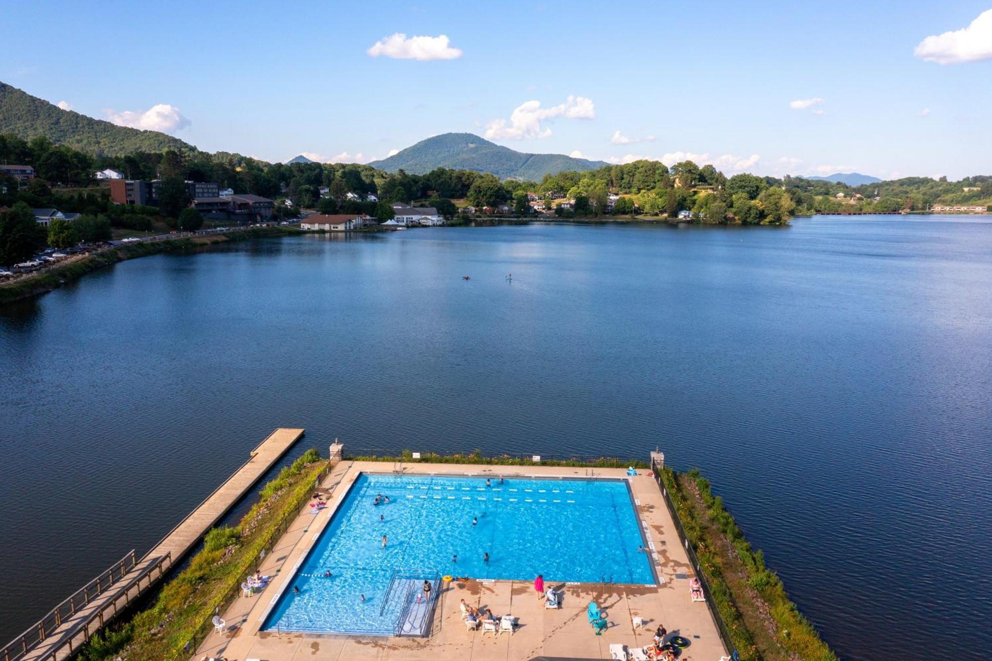 Samuel Court Cabin Lake Junaluska 外观 照片